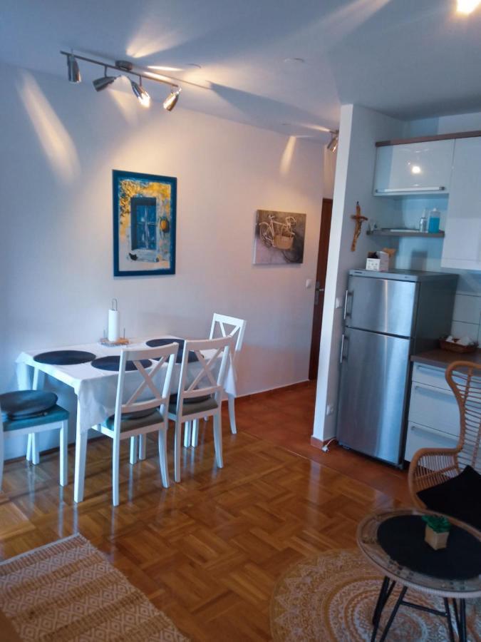 Apartman Vesna 2 Persons Njivice Exteriör bild